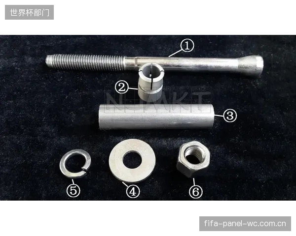 未来三年，内置应力传感器的智能锚栓将与拔出测试系统结合，实现对攀岩墙结构安全从“定期体检”到“实时心电监护”的跨越
